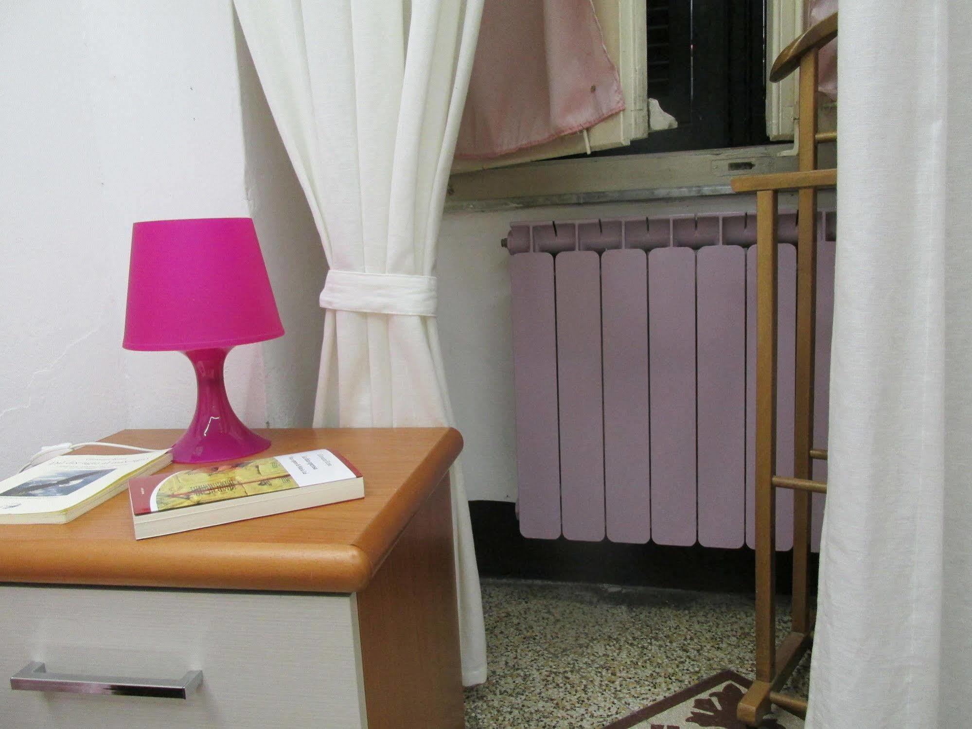 Guest House Erika La Spezia Exteriör bild
